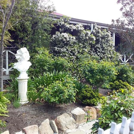 Wagin Cottage Garden Bed And Breakfast ภายนอก รูปภาพ